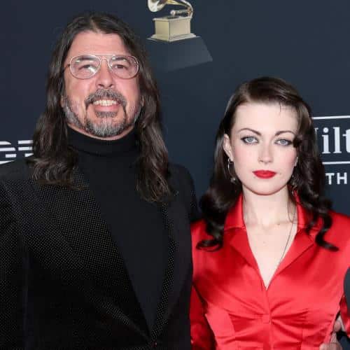 Dave Grohl révèle la manière directe de sa fille Violet de décrire son style de chant
