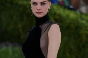 L&rsquo;album de Cara Delevingne ne ressemble à rien d&rsquo;autre qui existe
