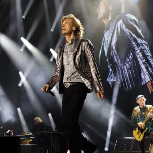 Les Rolling Stones ont cinq nouvelles chansons à paraître alors que Foreign Tongues s'étend