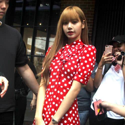 Lisa de Blackpink « ne savait pas par où commencer » sa carrière solo
