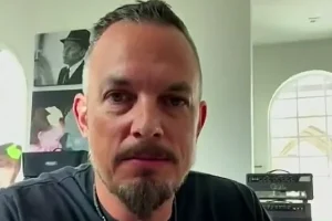 MARK TREMONTI de CREED : « La musique est ce qui se rapproche le plus de la magie »
