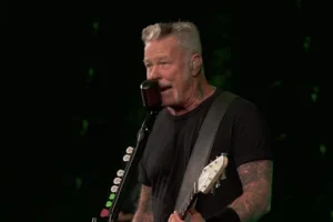 METALLICA partage une vidéo professionnelle de la performance de « Leper Messiah » lors du quatrième spectacle de la résidence Sphere de Las Vegas