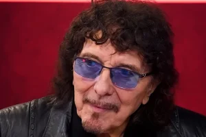 TONY IOMMI revient sur son expérience « maladroite » lors de la réalisation de l&rsquo;album 13&prime; de BLACK SABBATH avec le producteur RICK RUBIN