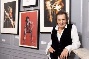 « The Jimi Hendrix Portraits » de RONNIE WOOD ouvre ses portes à la Handel Hendrix House à Londres