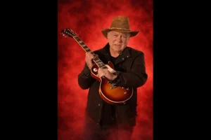 WILLIAM SHATNER dit que sa performance au RIOT FEST lui a « prouvé » la « viabilité » de son prochain album de heavy metal : « Cela va être une chose majeure »