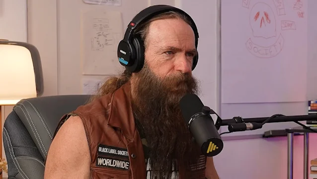 BLABBERMOUTH.NET